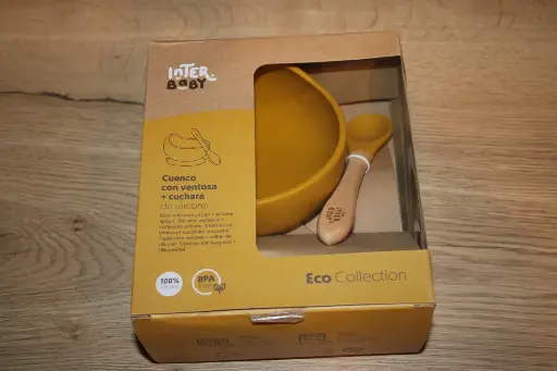 Bol à ventouse en silicone + Cuillère